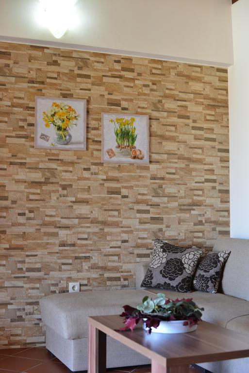 Castello Domus Apartment Pánormos